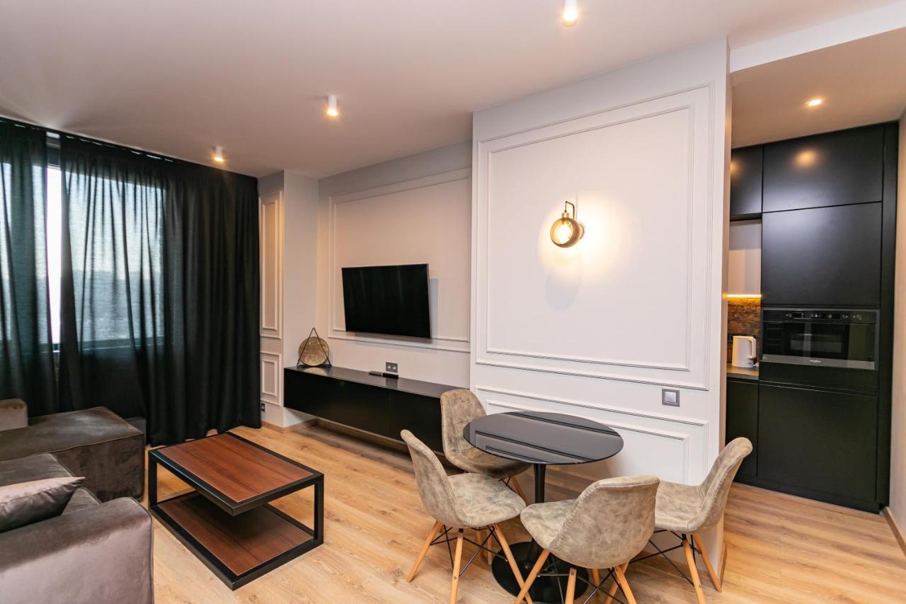 Petrovdom Apartment 183А-183B In Rc New York Concept House, 74 Antonovycha Street Kiev Bagian luar foto