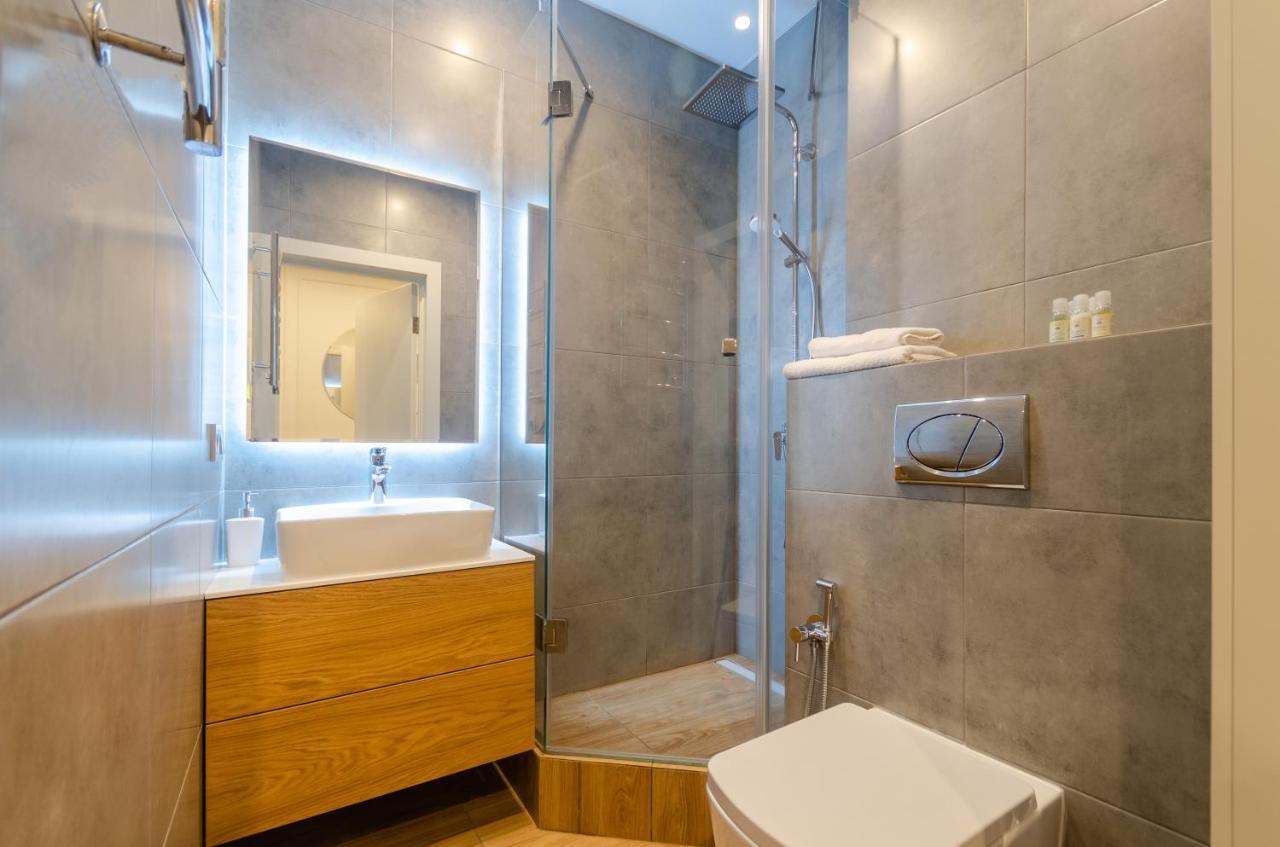 Petrovdom Apartment 183А-183B In Rc New York Concept House, 74 Antonovycha Street Kiev Bagian luar foto